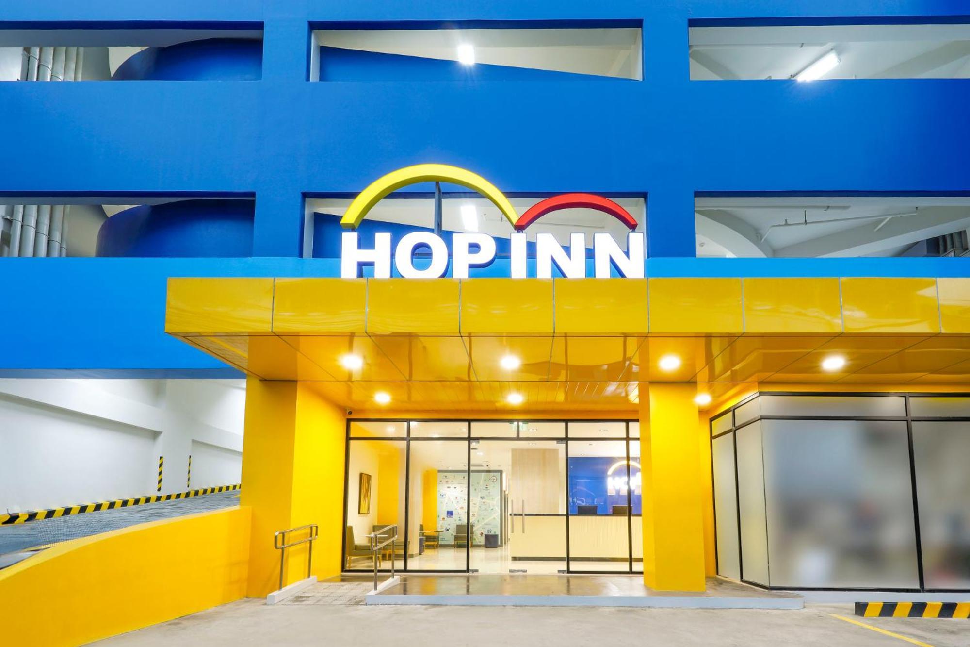 Hop Inn Hotel Iloilo Buitenkant foto